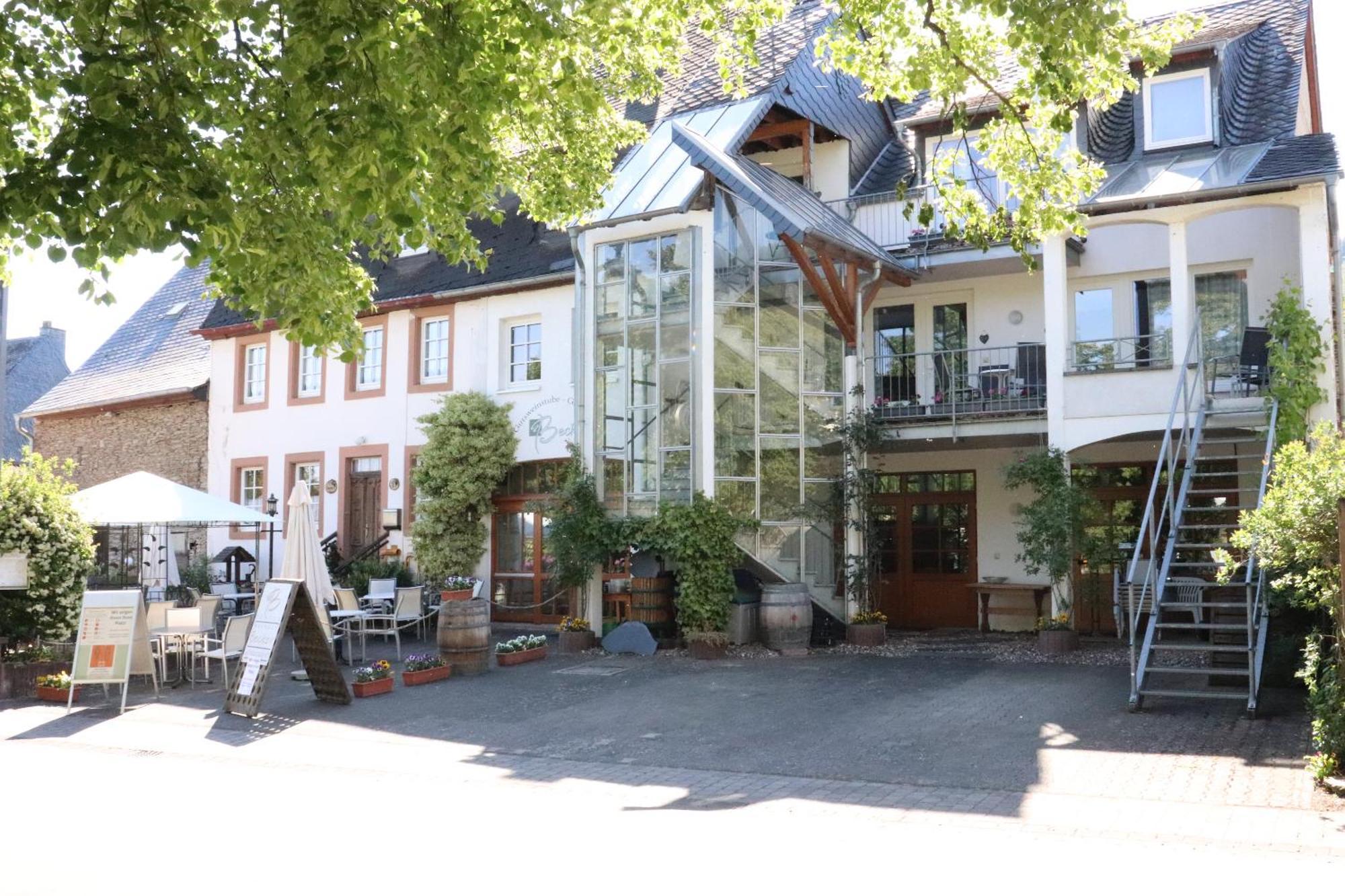 Ferienweingut & Gutsrestaurant Becker Lejlighed Burgen  Eksteriør billede