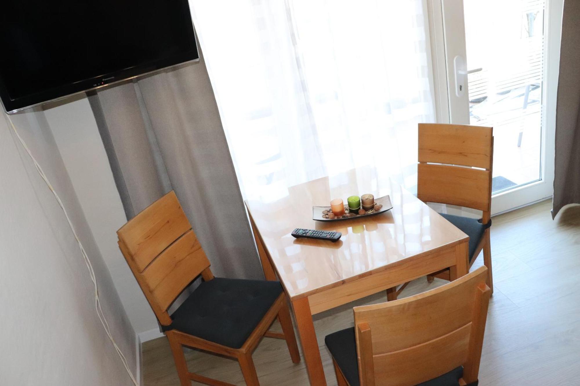 Ferienweingut & Gutsrestaurant Becker Lejlighed Burgen  Eksteriør billede